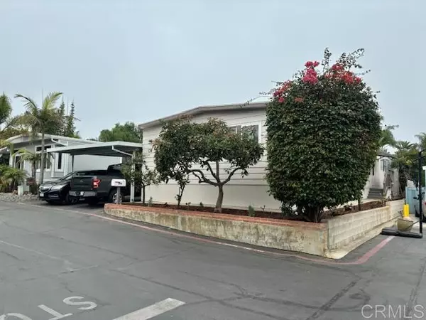 Encinitas, CA 92024,699 N Vulcan #136