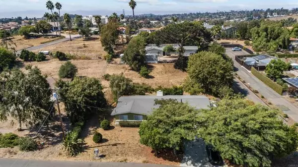 Vista, CA 92081,733 Matagual Drive