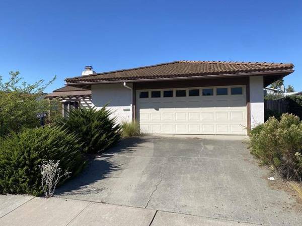 16362 Gabarda, San Diego, CA 92128