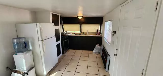 Vista, CA 92084,1205 N Santa Fe