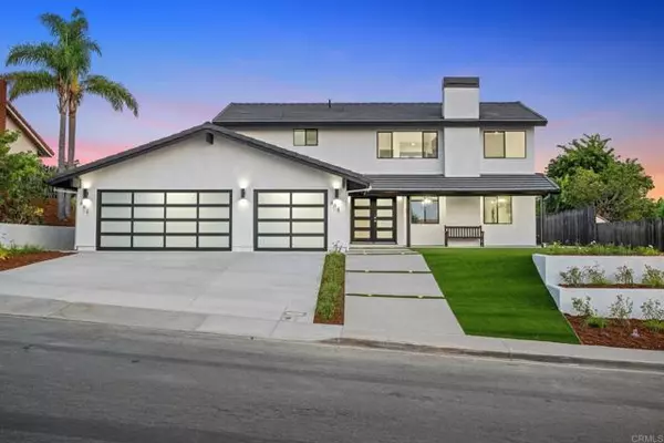 404 Santa Dominga, Solana Beach, CA 92075