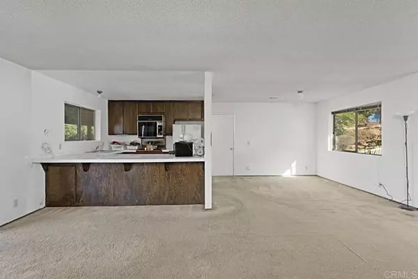 Vista, CA 92084,3135 Blackwell Drive