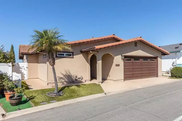 624 Via Santa Paulo, Vista, CA 92081