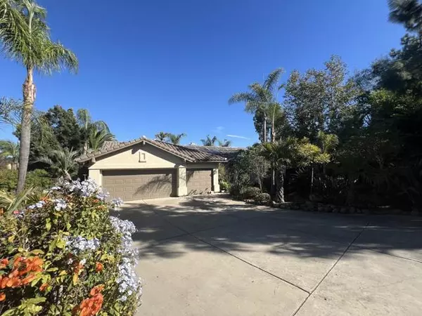 Vista, CA 92084,1918 Cresthaven Drive