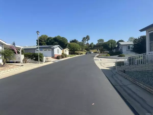 Oceanside, CA 92057,5272 Weymouth Way