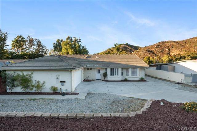 9144 Old Castle Road, Valley Center, CA 92082