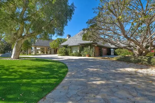 Bonsall, CA 92003,31350 Lake Vista Circle