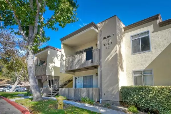 Oceanside, CA 92054,432 Edgehill Lane #32