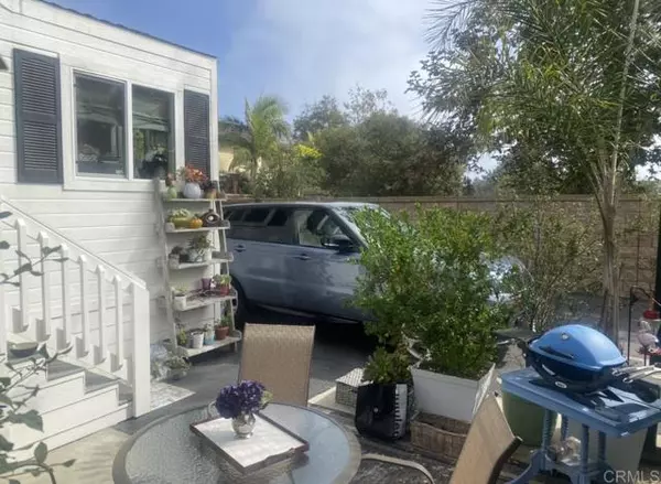 Encinitas, CA 92024,1549 N Vulcan Ave #8