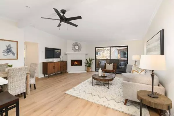 La Jolla, CA 92037,8870 Villa La Jolla #307