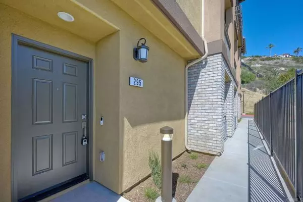 295 Mission Villas #3, San Marcos, CA 92069