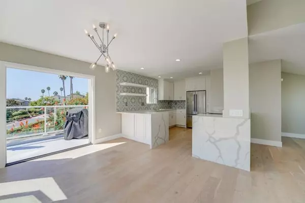 Solana Beach, CA 92075,311 Shoemaker Ln