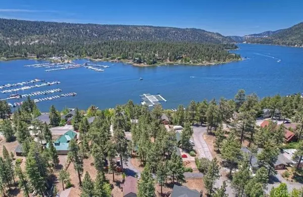 Big Bear, CA 92315,39574 Lake