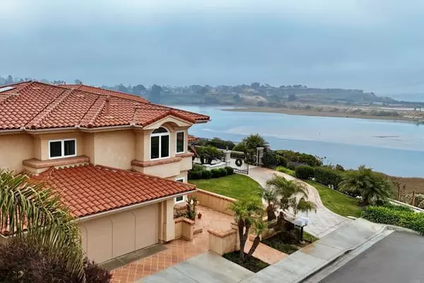 7564 Navigator Circle, Carlsbad, CA 92011