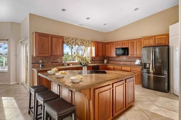 Valley Center, CA 92082,31264 North Star Way