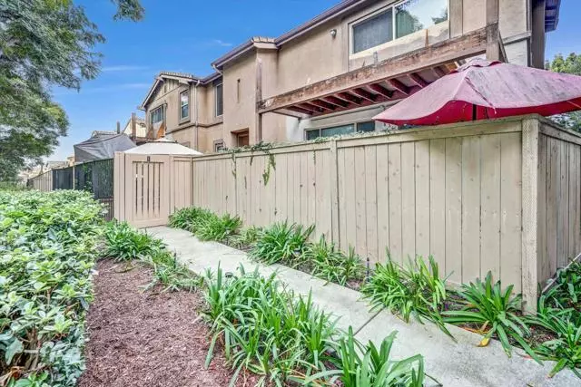 1384 Caminito Veranza #1, Chula Vista, CA 91915