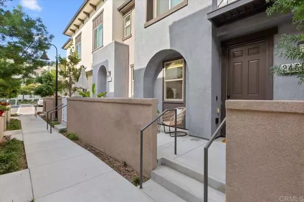 Vista, CA 92081,2465 Solara Lane