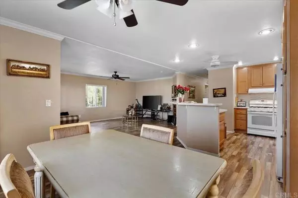 Vista, CA 92083,718 Sycamore #169