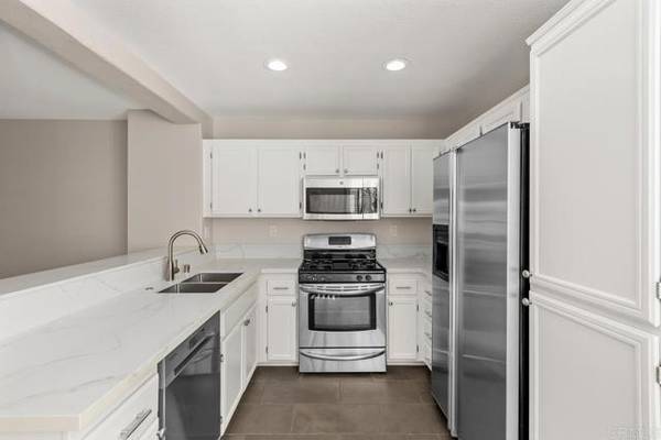 10254 Wateridge Circle #214, San Diego, CA 92121