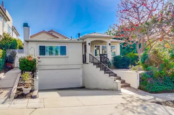 375 E Avenue, Coronado, CA 92118