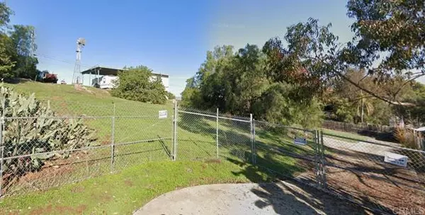 Vista, CA 92084,914 Osborne