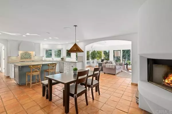 Rancho Santa Fe, CA 92067,5845 Loma Verde