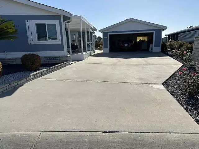 Oceanside, CA 92057,1461 Salem Court