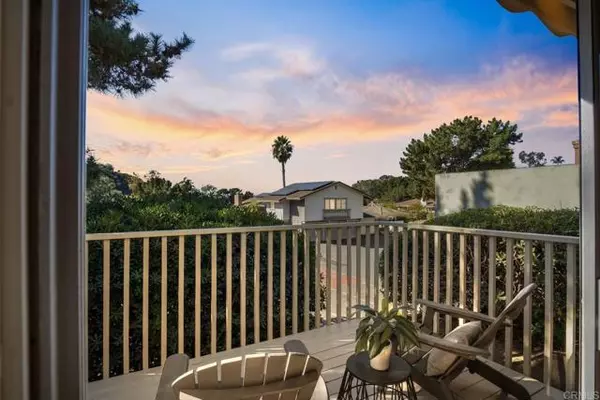 127 Ebano Ct, Solana Beach, CA 92075