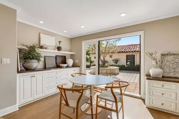 Rancho Santa Fe, CA 92067,16886 Via Los Farolitos