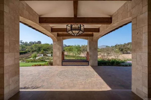 Rancho Santa Fe, CA 92067,7031 Las Colinas