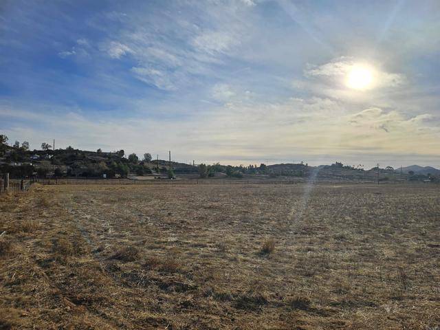 4 Keyes, Ramona, CA 92065