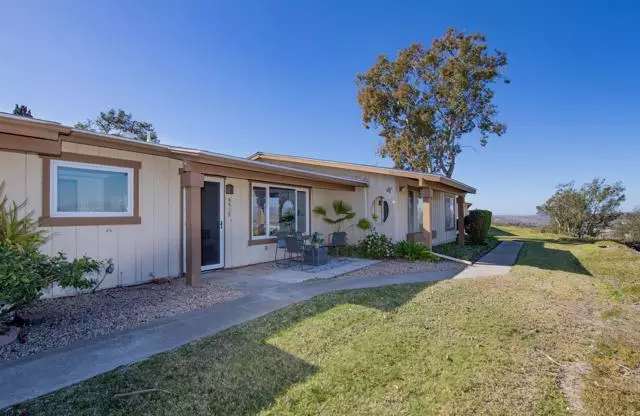 Oceanside, CA 92057,4519 Kittiwake Way