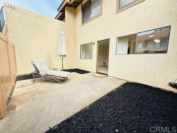 735 Thoreau Lane, Ventura, CA 93003