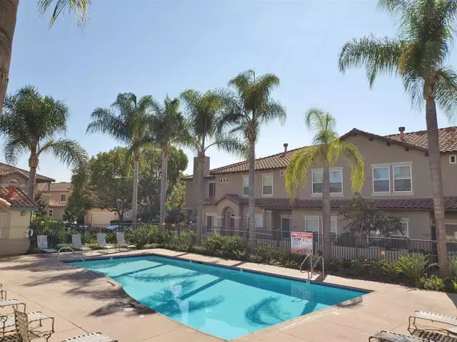 Carlsbad, CA 92009,6116 Citracado Circle