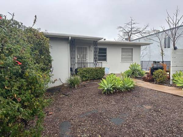 718 E 4th Avenue, Escondido, CA 92025