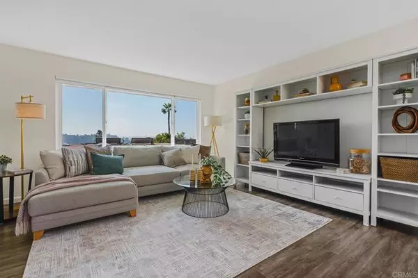 6319 Caminito Partida, San Diego, CA 92111