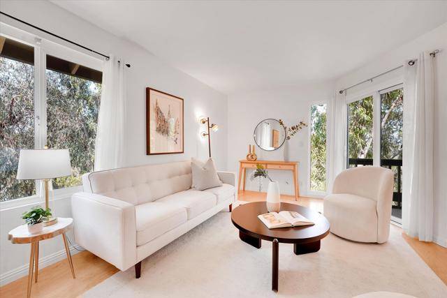 San Diego, CA 92111,7077 Camino Pacheco