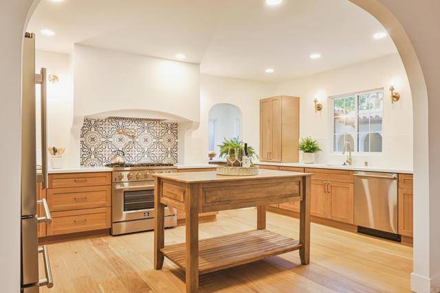 3728 Wawona Drive, San Diego, CA 92107