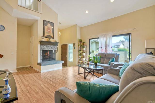 3304 Caminito Eastbluff #143, La Jolla, CA 92037