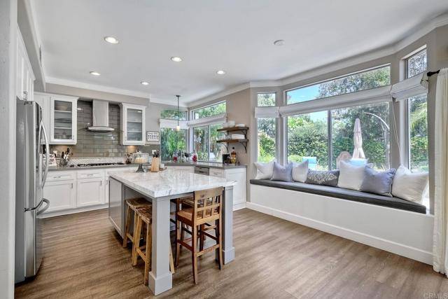 1709 Blackbird Circle, Carlsbad, CA 92011