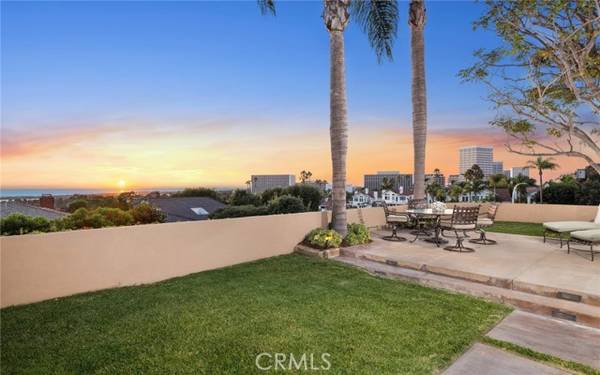 2501 Lighthouse Lane, Corona Del Mar, CA 92625