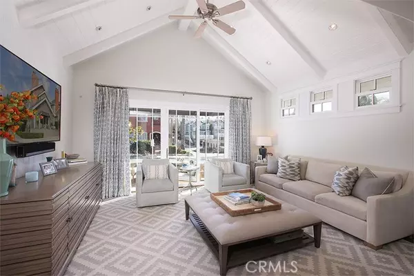 Corona Del Mar, CA 92625,501 Dahlia Avenue