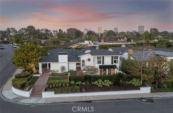 1300 Dolphin, Corona Del Mar, CA 92625