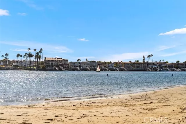 2709 Cove, Corona Del Mar, CA 92625