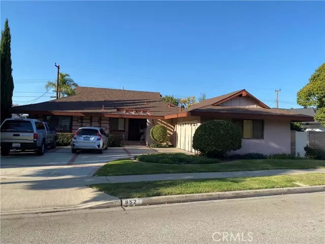 Costa Mesa, CA 92626,852 Presidio Drive