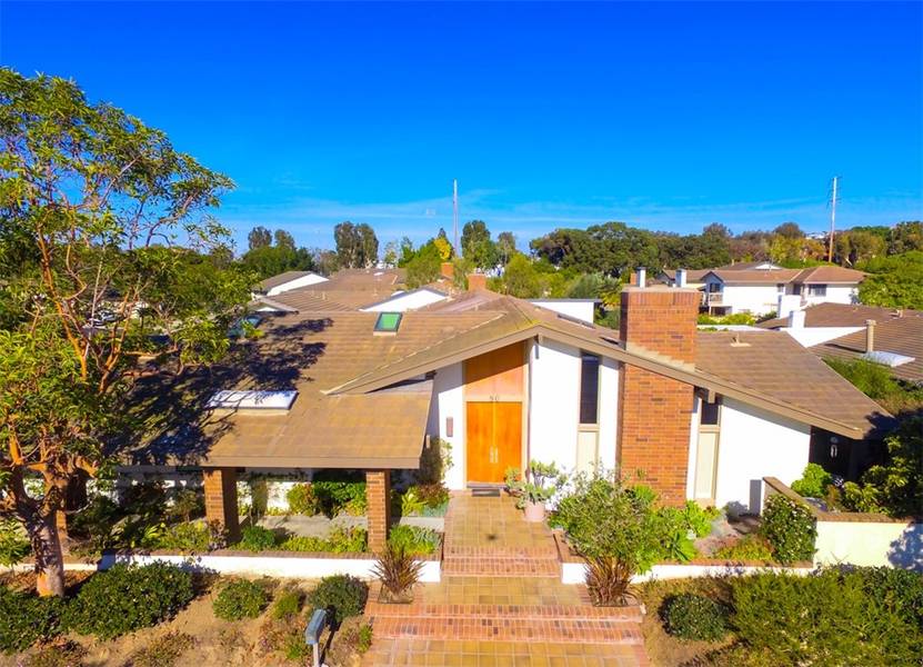 34 Jetty Drive, Corona Del Mar, CA 92625