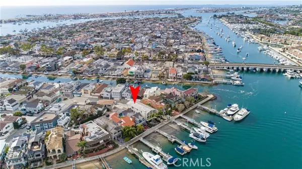 Newport Beach, CA 92662,337 E Bay Front