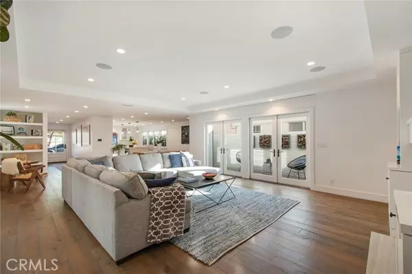 Newport Beach, CA 92663,225 Via Orvieto