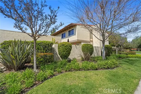 2201 Vista Huerta, Newport Beach, CA 92660