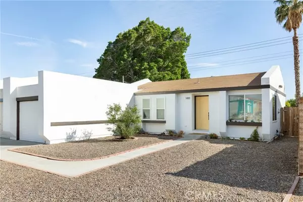 1481 E Twin Star Road, Palm Springs, CA 92262